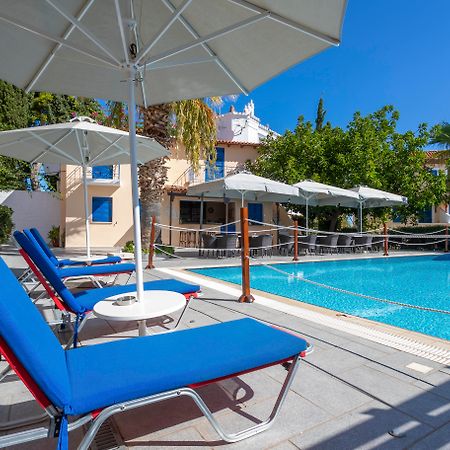 Vanas Apartments Спетсес Экстерьер фото