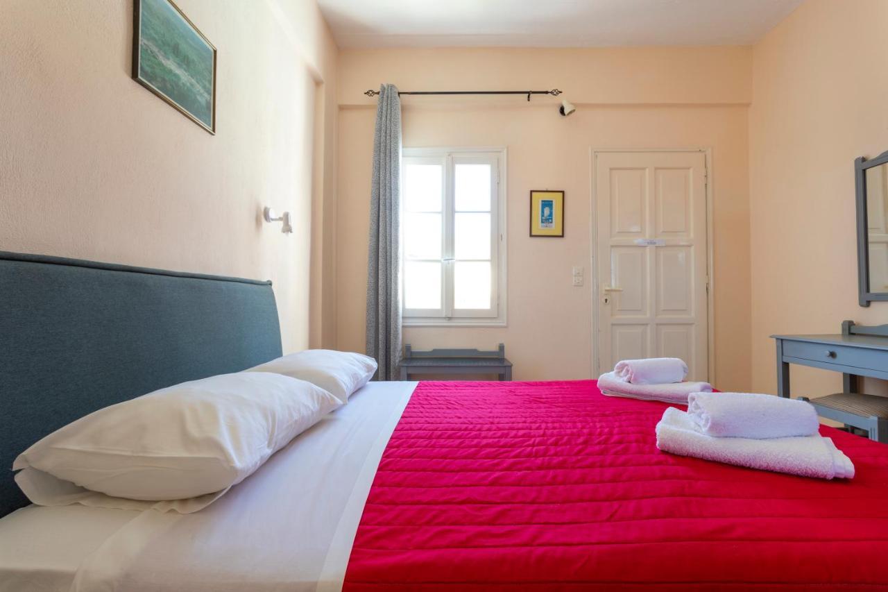 Vanas Apartments Спетсес Экстерьер фото
