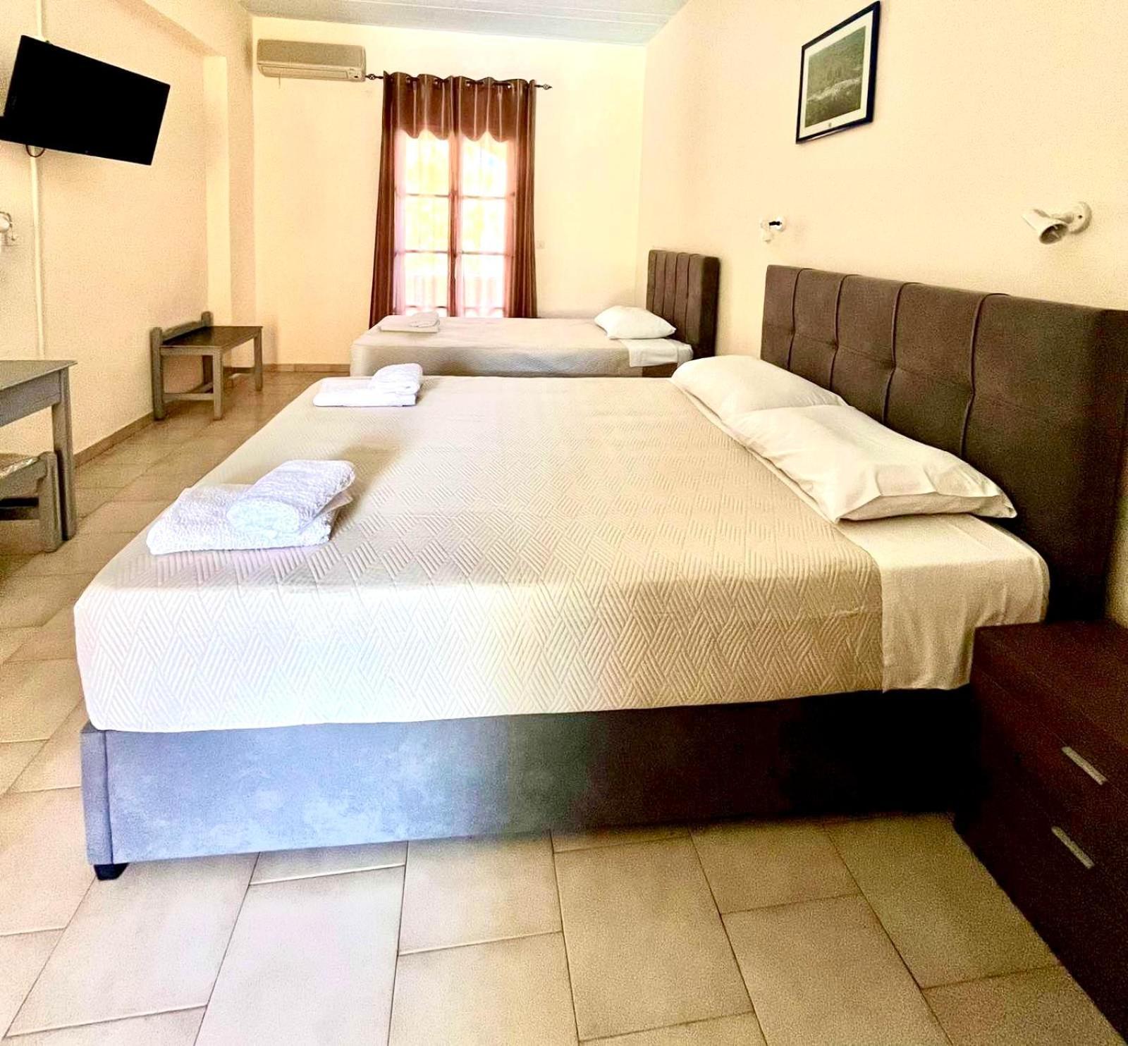 Vanas Apartments Спетсес Экстерьер фото